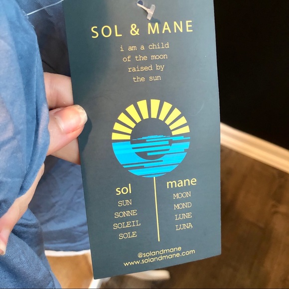 NWT open back yoga top - Picture 3 of 4